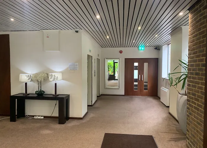 Marlyn Lodge - City Of Londres